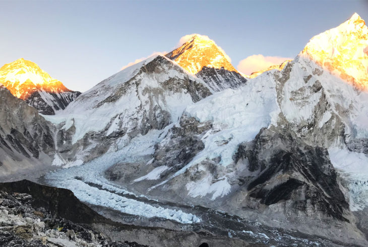 Mt Everest (8848 m)