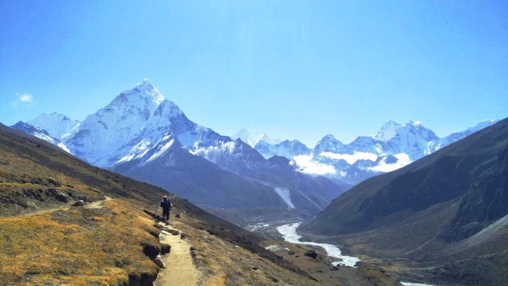 The way from where you do trek to Everest