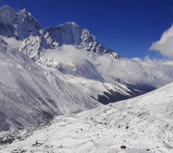 Weather in Everest base camp in January