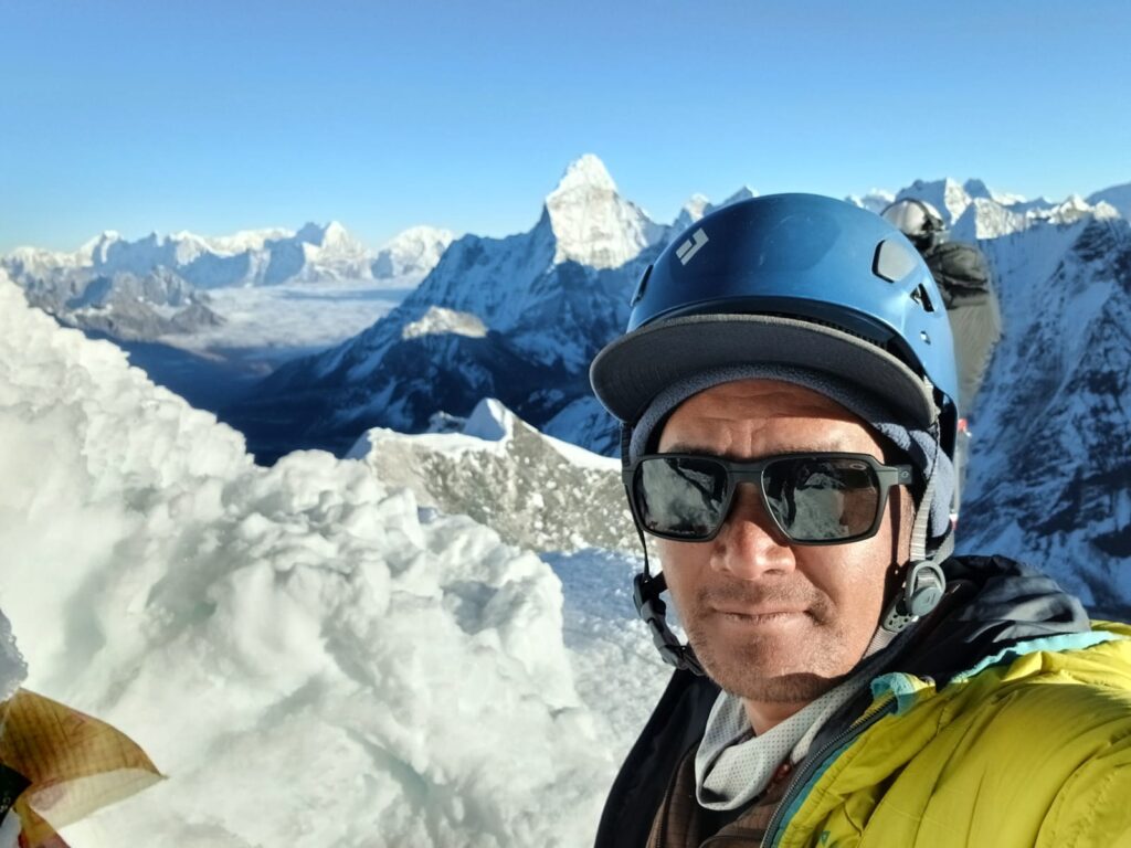 Guide Pasang at Lobuche Peak