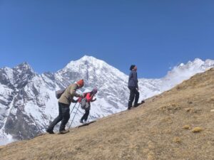 Langtang Kyanji Ri Hiking