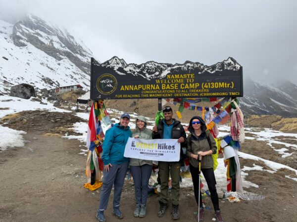 Laura, Bella and Krisztina completed Annapurna Base Camp Short Trek