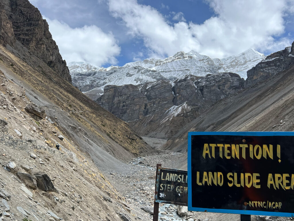 Landslide area in annapurna circuit