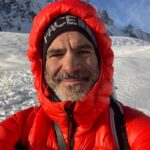 Mr Gorka touches Manaslu
